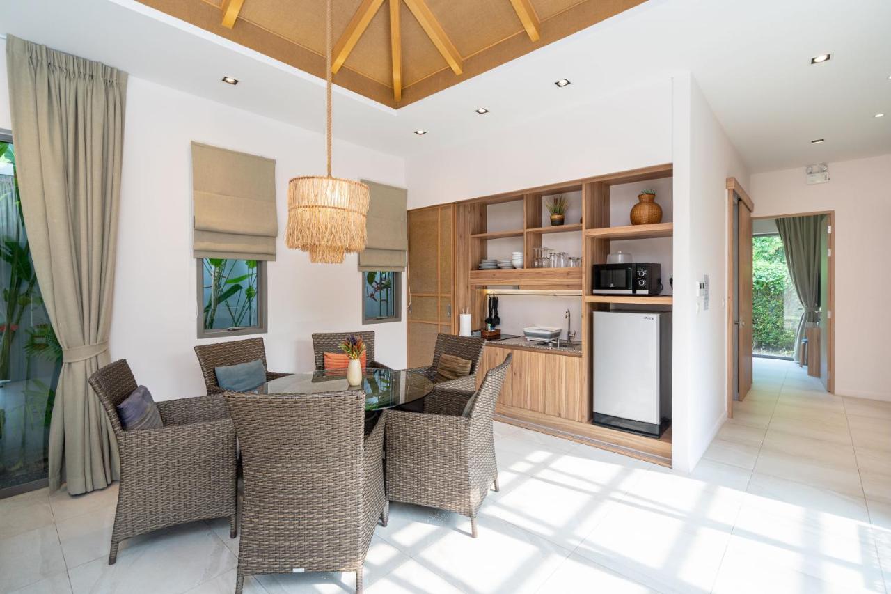 Dalaa 9 Villa Kamala Beach Eksteriør billede
