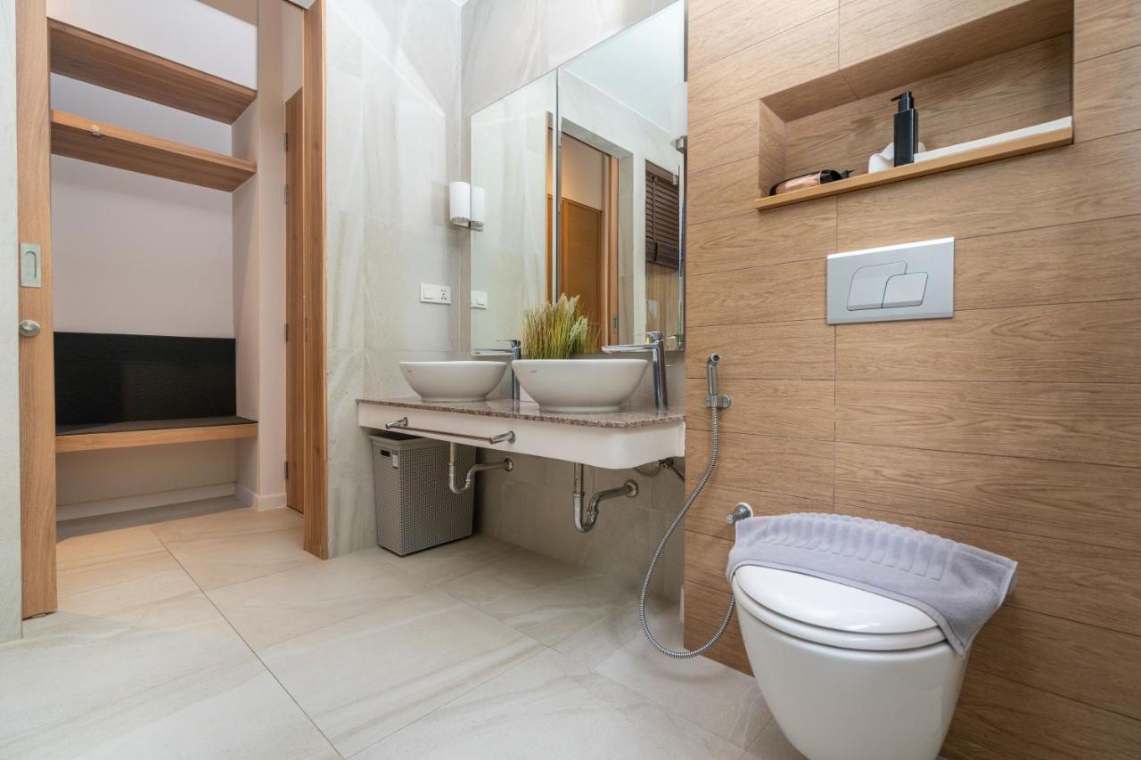 Dalaa 9 Villa Kamala Beach Eksteriør billede