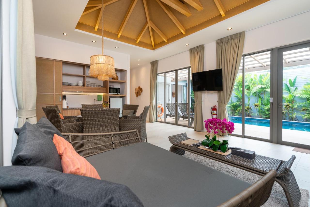 Dalaa 9 Villa Kamala Beach Eksteriør billede