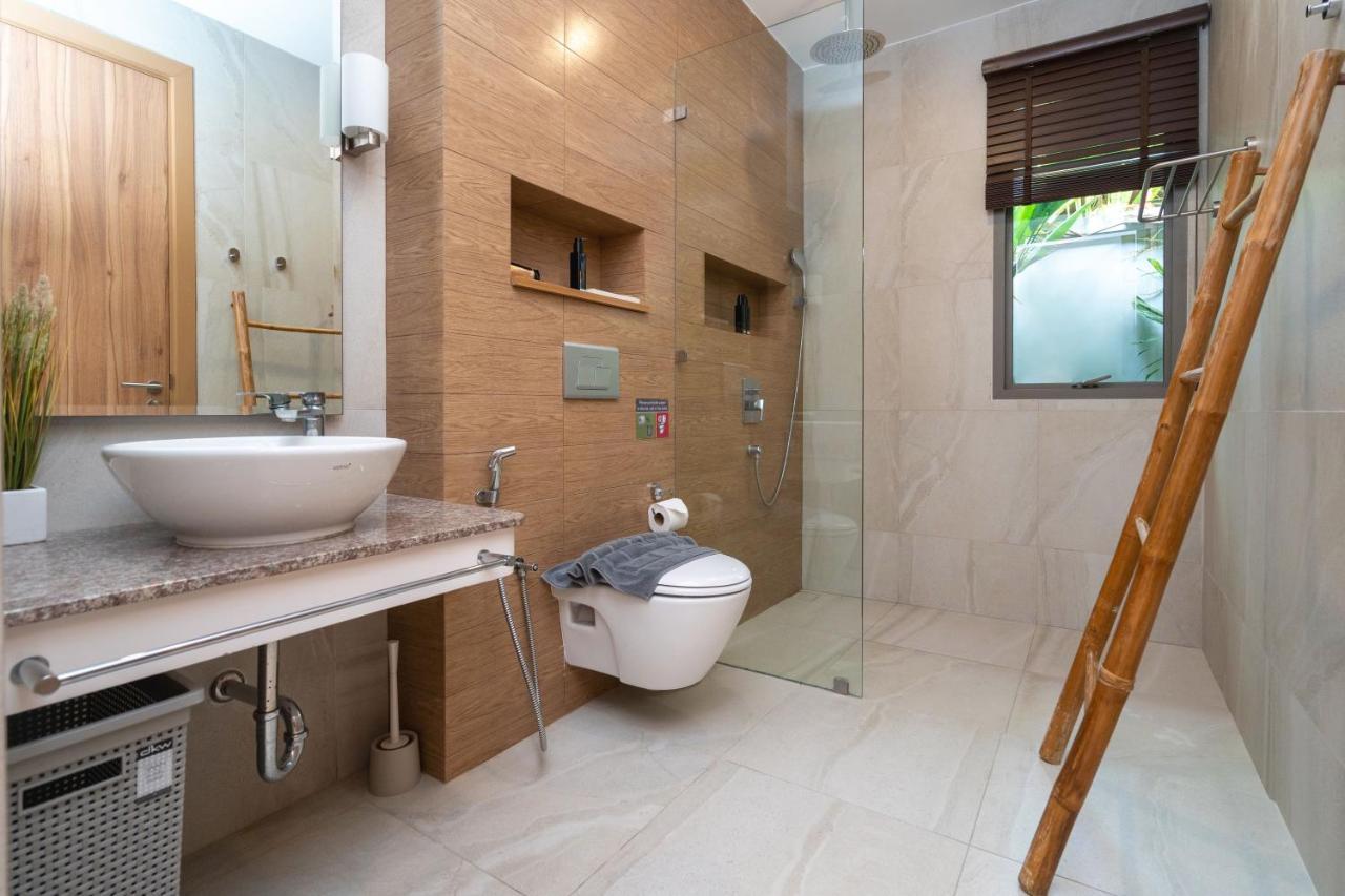 Dalaa 9 Villa Kamala Beach Eksteriør billede