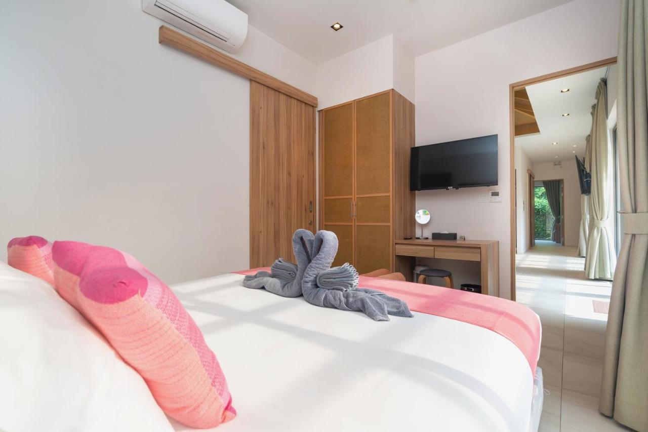 Dalaa 9 Villa Kamala Beach Eksteriør billede
